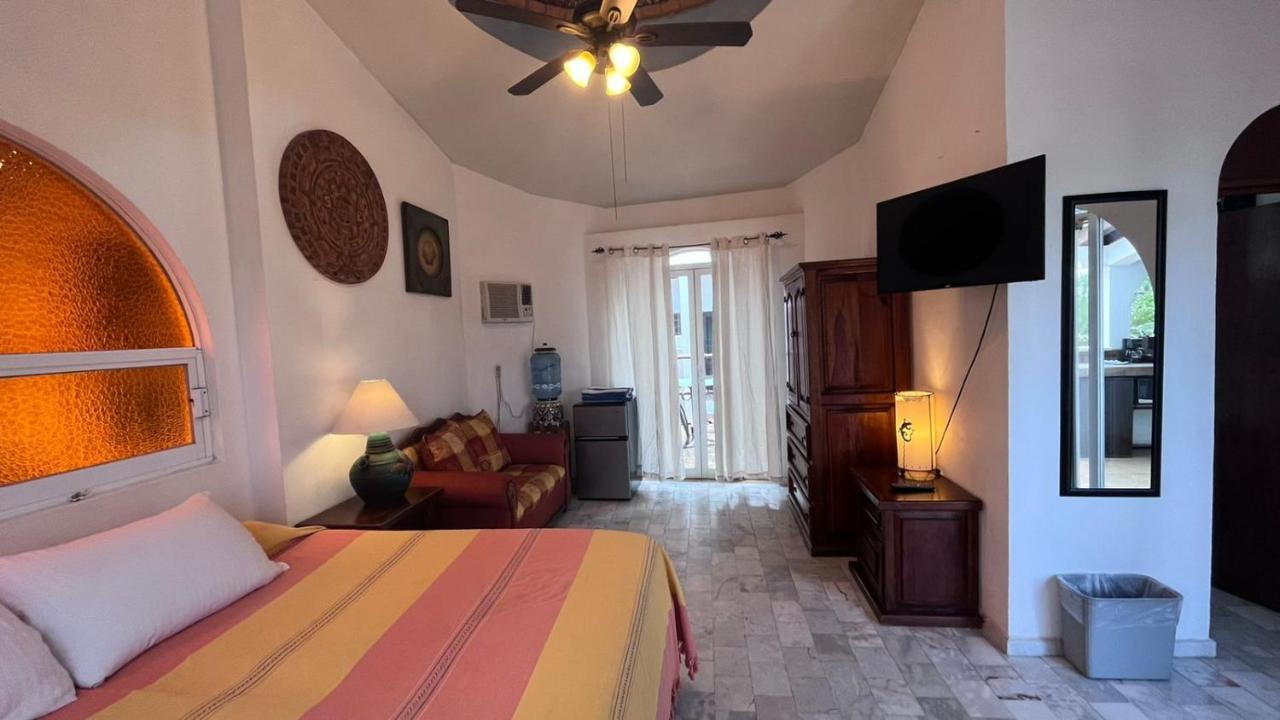 Aventura Pacifico Boutique Suites & Villas (Adults Only) Bucerías Eksteriør bilde