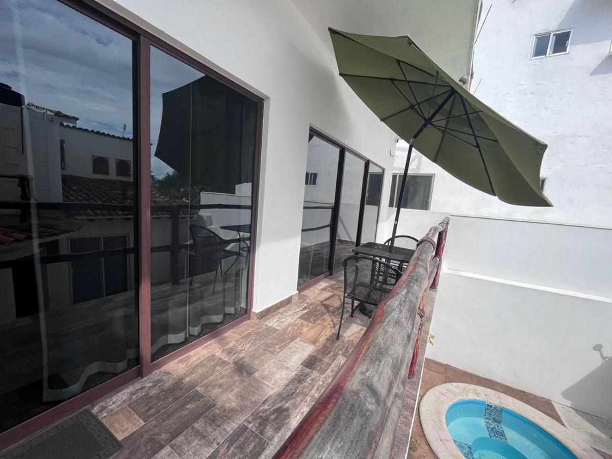Aventura Pacifico Boutique Suites & Villas (Adults Only) Bucerías Eksteriør bilde